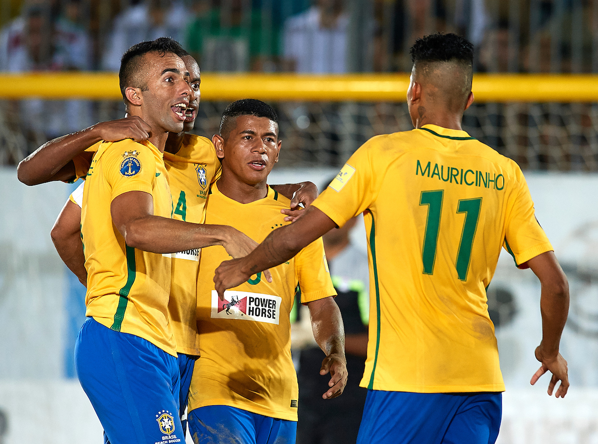 Brasil defende invencibilidade de 24 partidas buscando o 11º título da Copa América