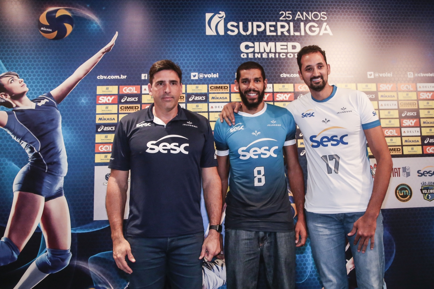 Invicto na Superliga, SESC recebe Minas e Giovane trava ‘duelo particular’ à beira da quadra
