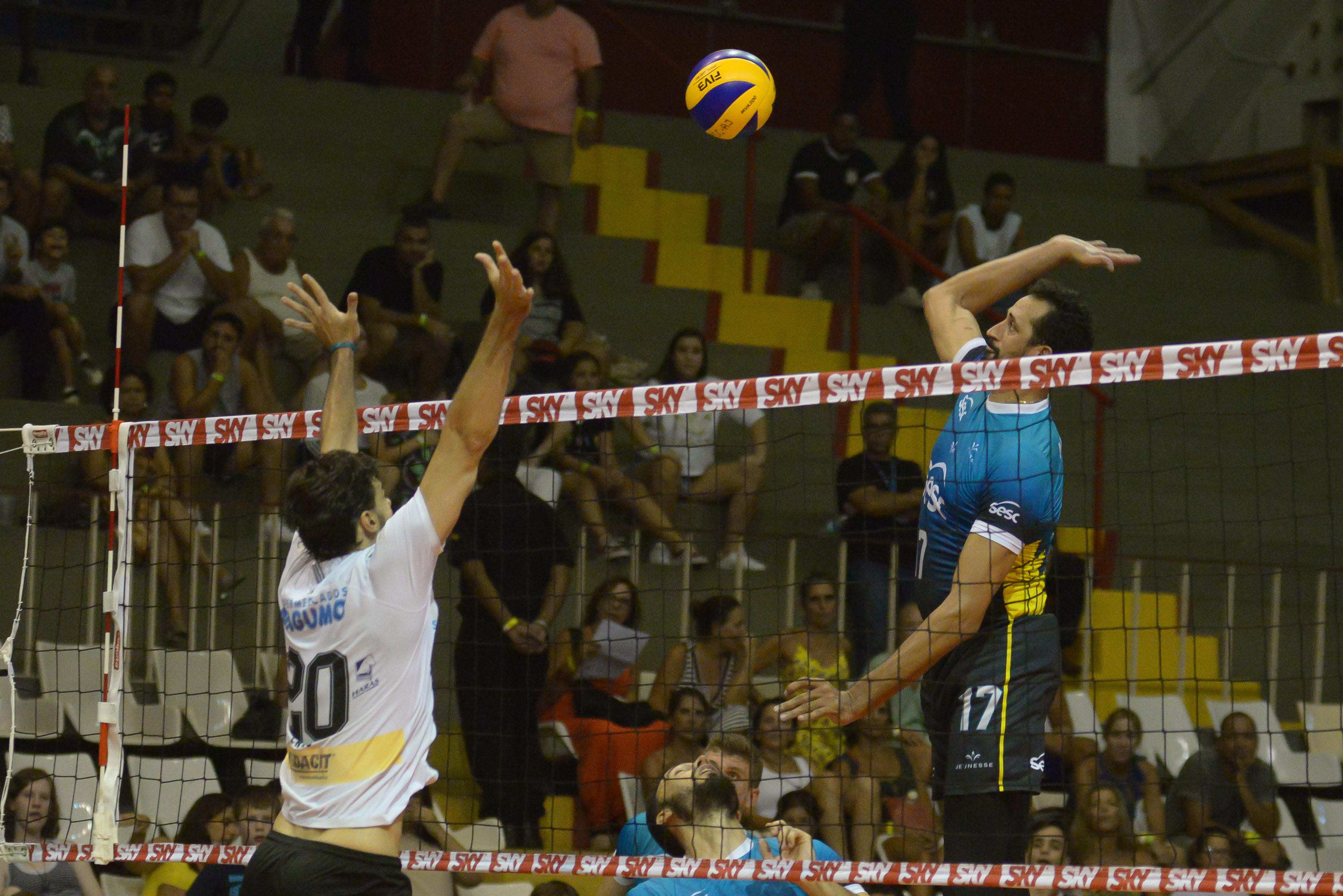 Depois de vencer Caramuru e Corinthians, SESC RJ vai a Campinas enfrentar o Vôlei Renata