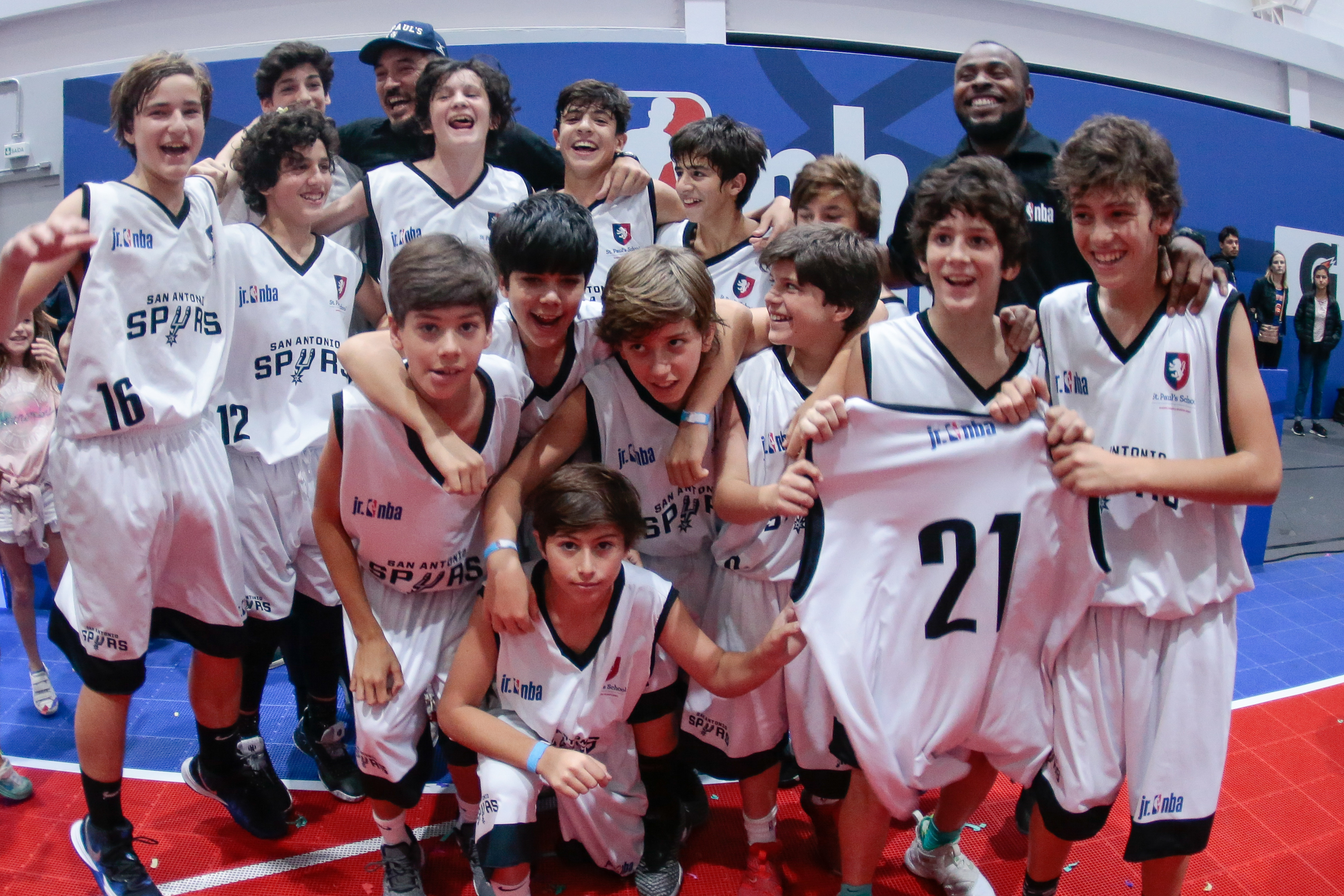 Recanto conquista o bi e Saint Paul’s derrota bicampeão Band nas Finais da jr. nba League 2019