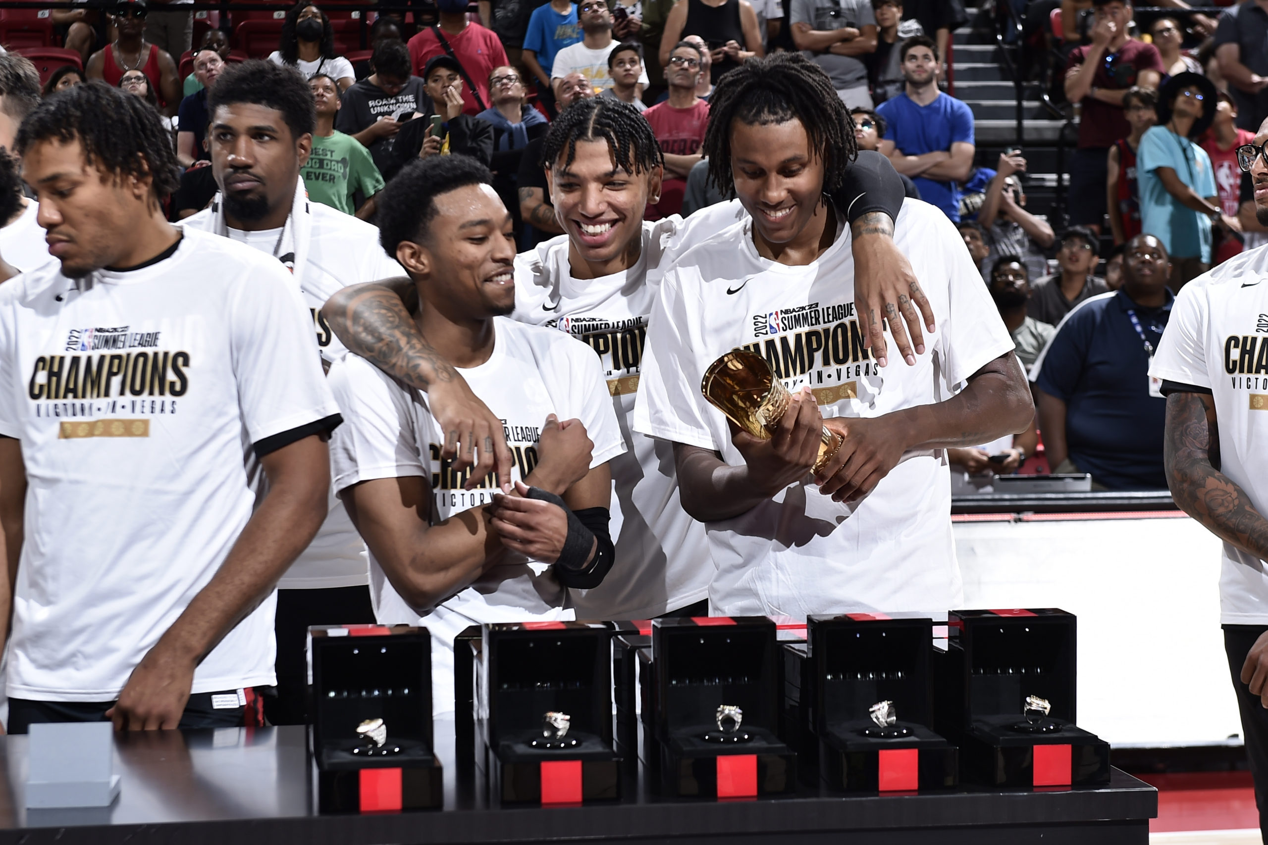 Portland Trail Blazers vence New York Knicks e Didi é o terceiro brasileiro campeão da NBA Summer League