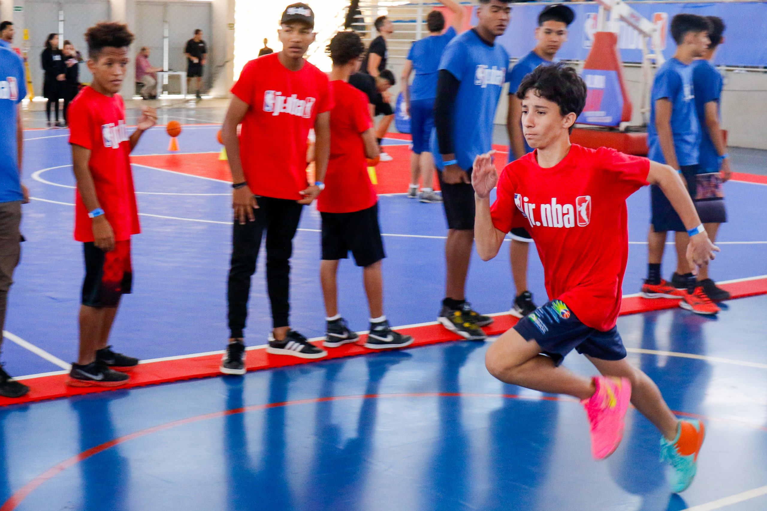 Experiências e muito basquete: jr. nba Day reuniu cerca de 500 jovens no Ginásio Tancredão