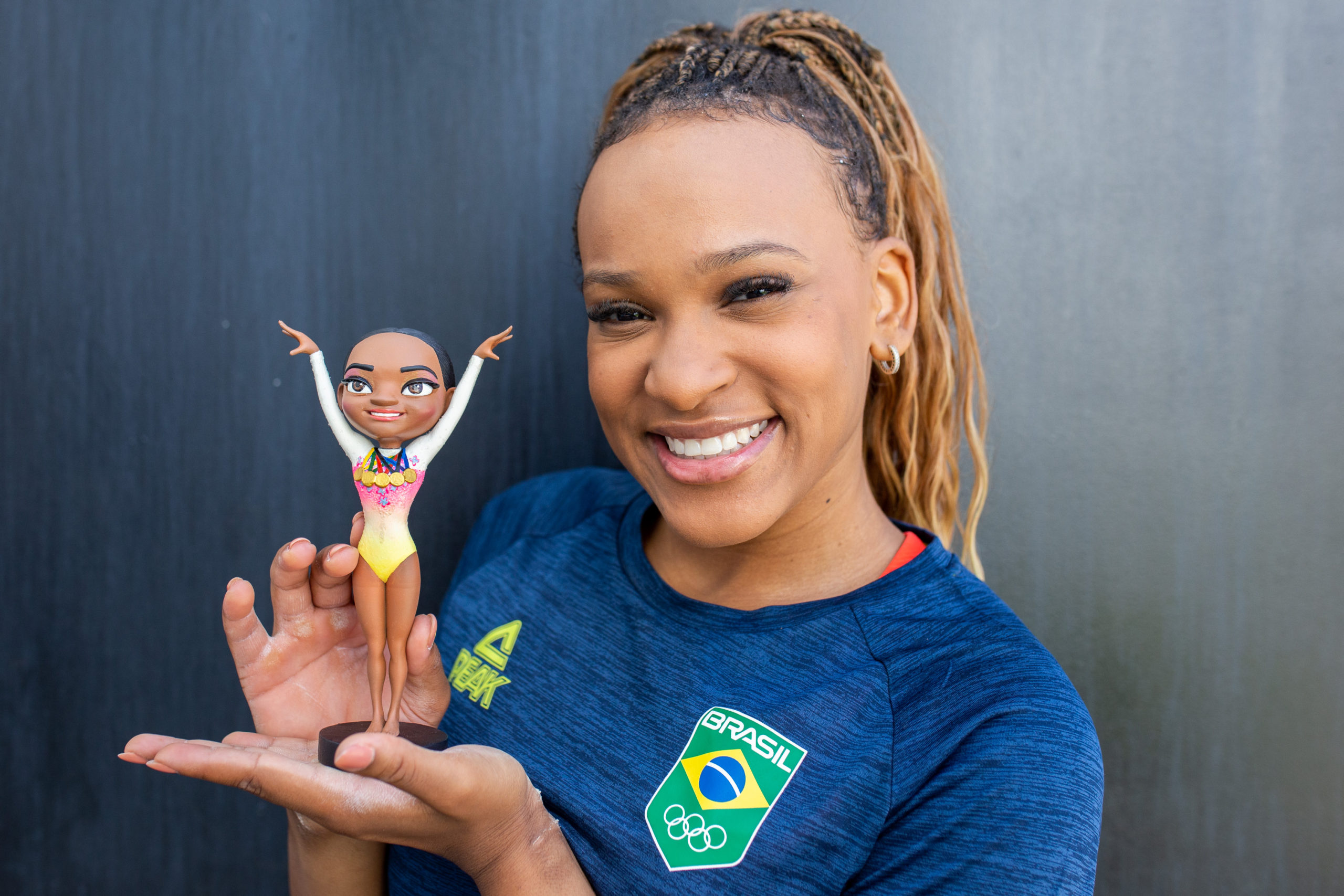 Memorabília do Esporte lança série limitada de miniaturas de Rebeca Andrade