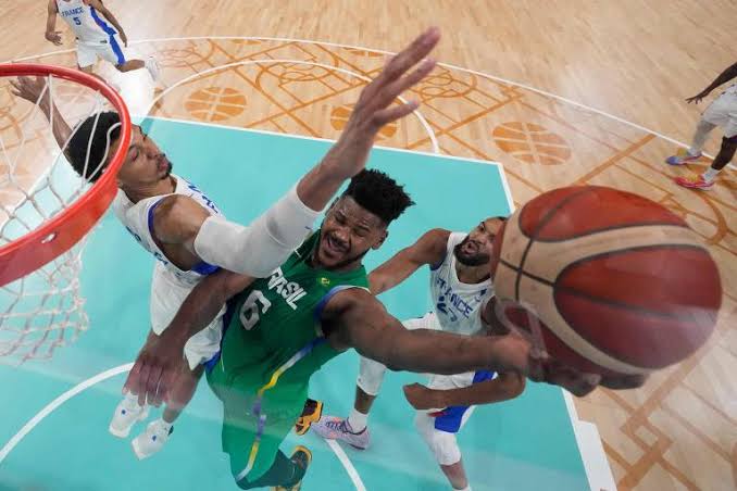 De volta ao Brasil: Cristiano Felício assina com Sesi Franca, atual tetracampeão do NBB