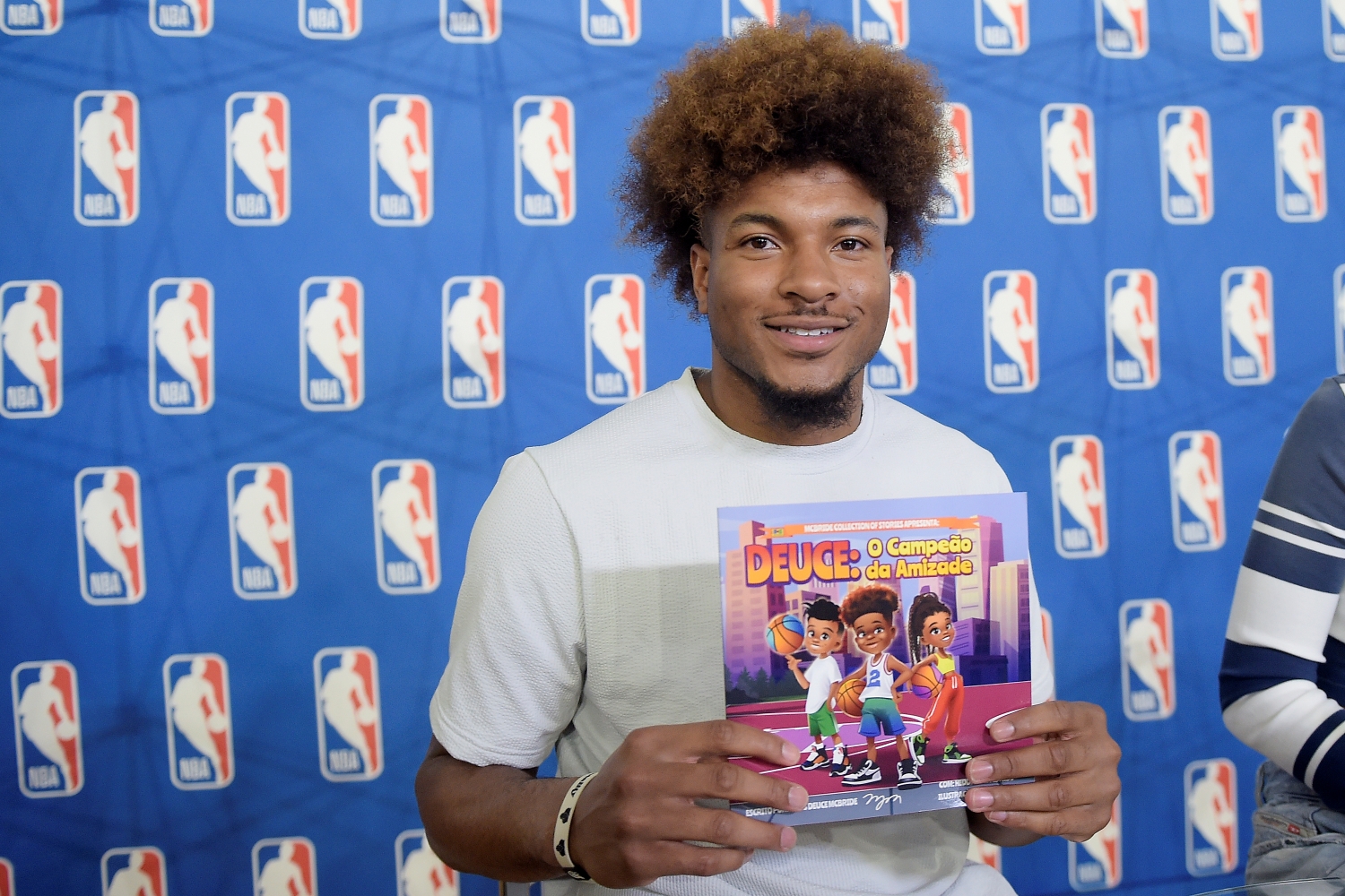 Miles McBride: 'Não é só sobre basquete. É sobre valores, amizades e respeito'