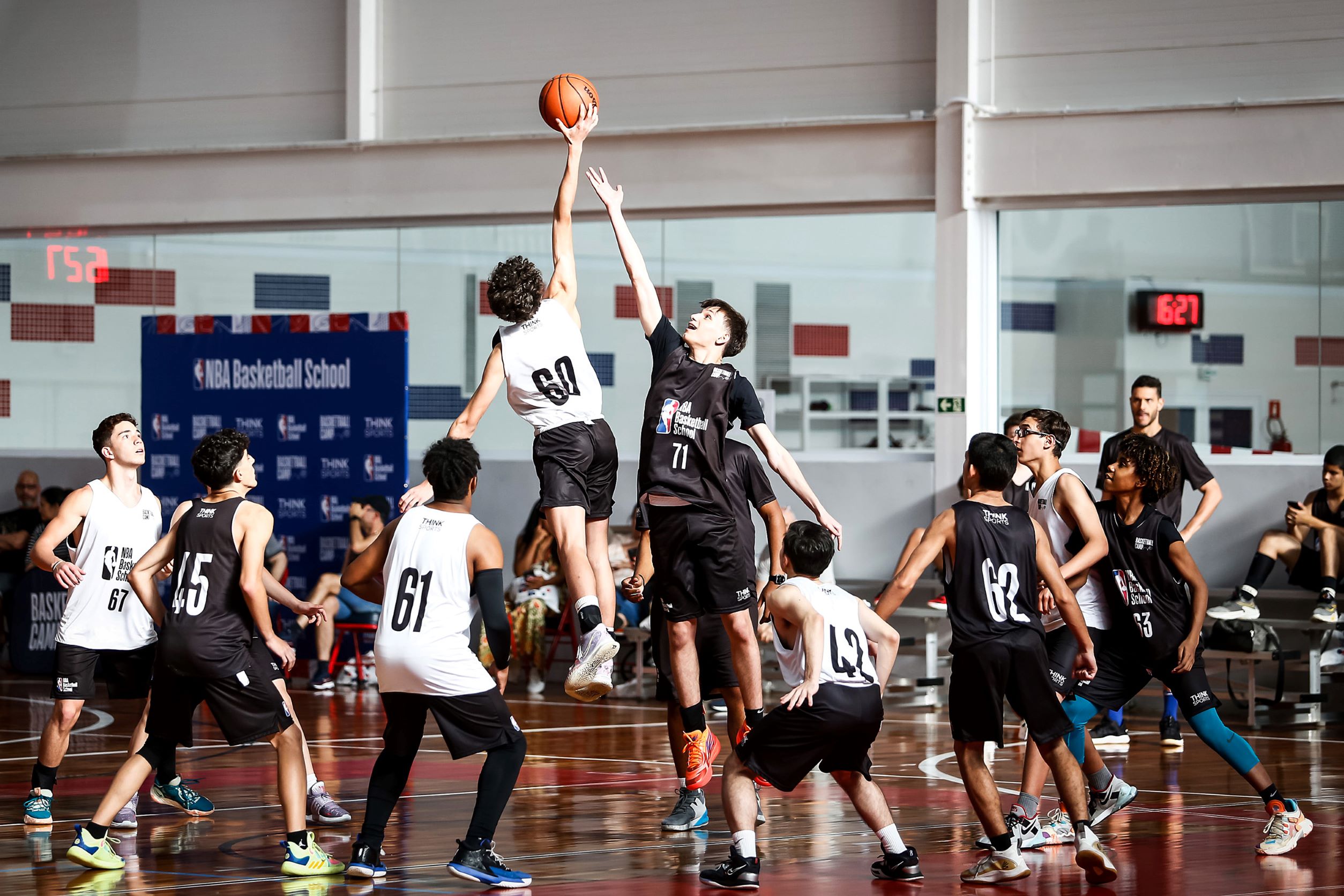 Basketball Camp reuniu quase 90 meninos em fim de semana de experiências, emoção e inspiração