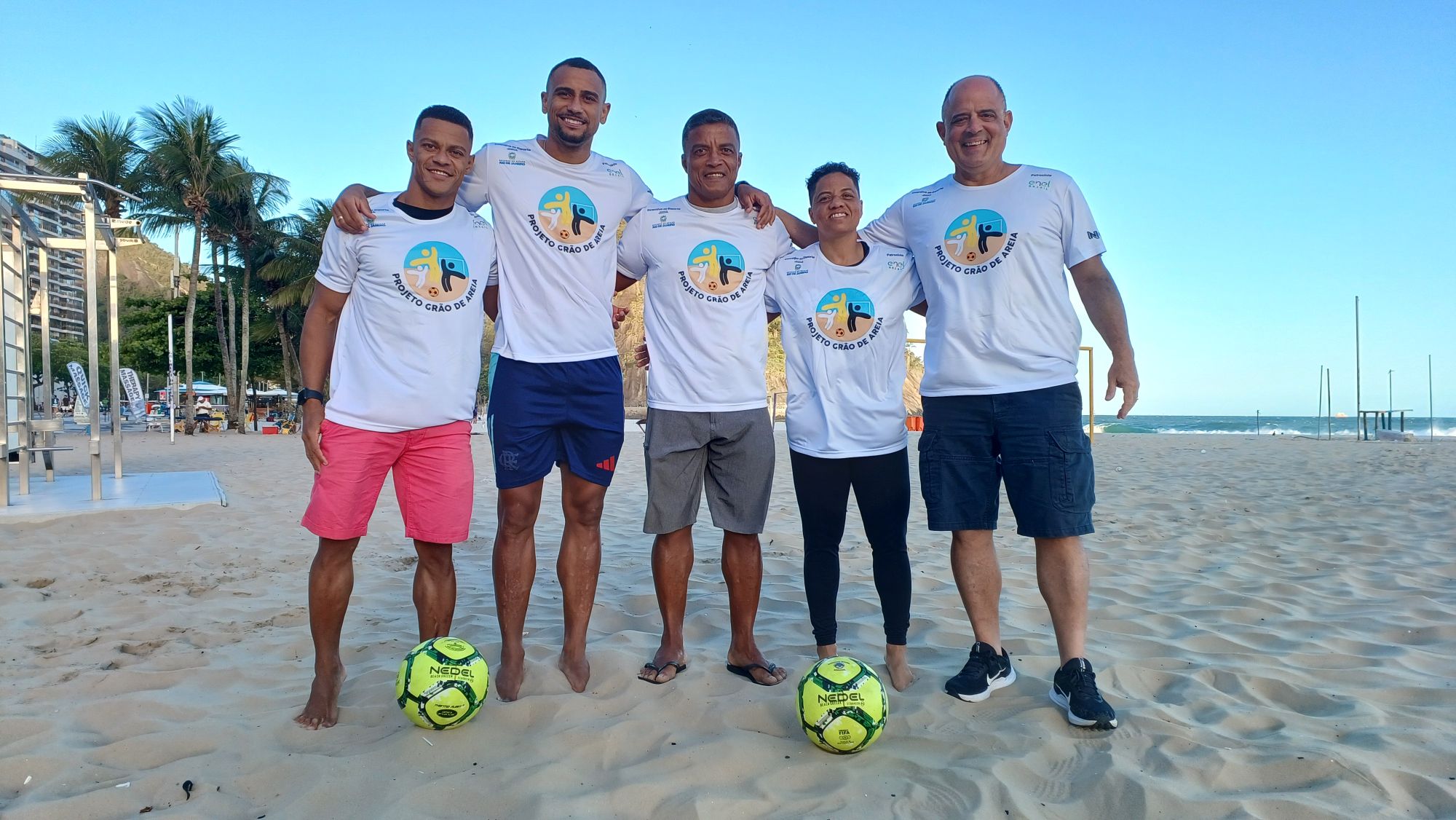De volta: Grão de Areia retoma aulas de beach soccer em Mangaratiba e Itacuruçá